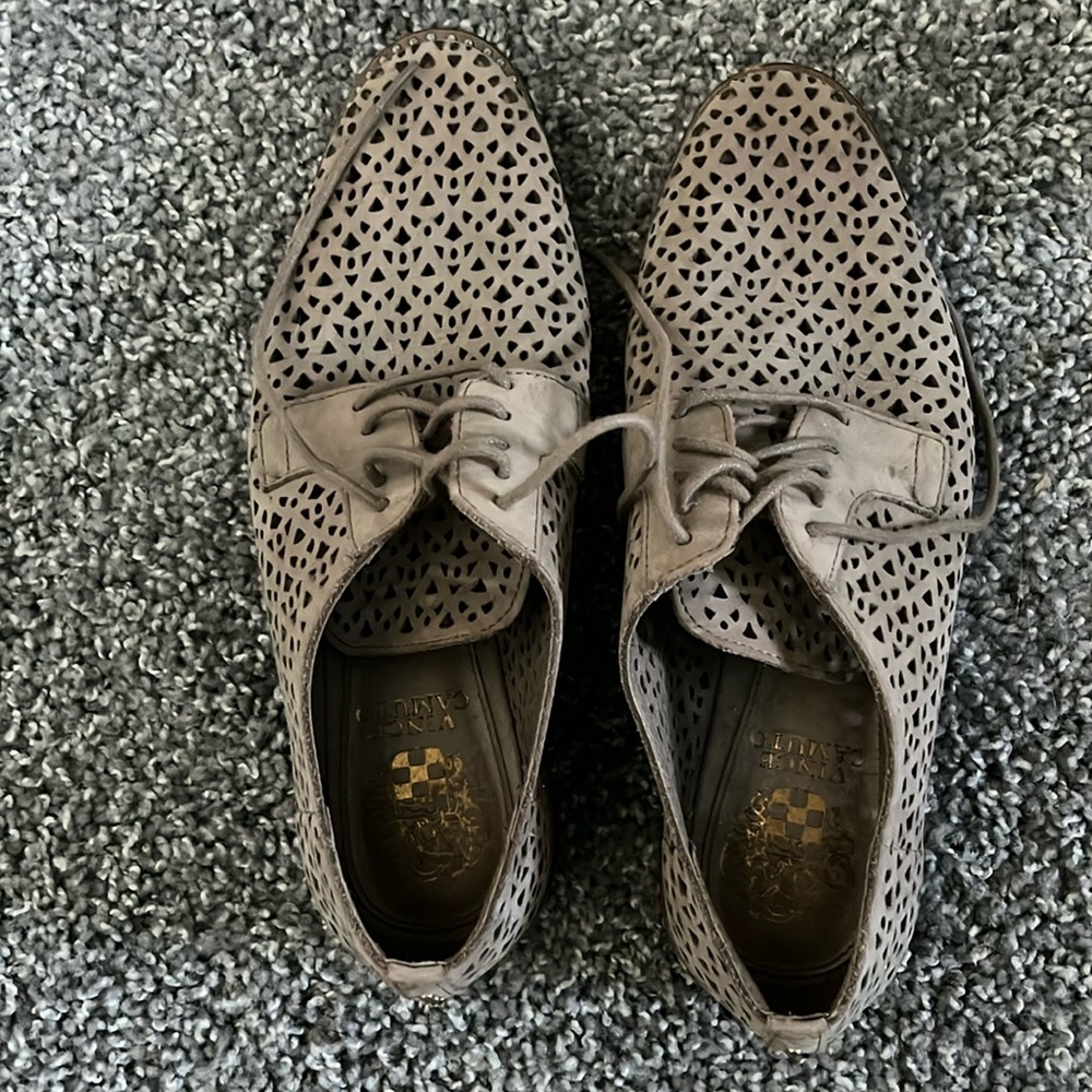 Vince Camuto size 6 women’s loafers